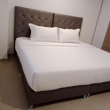 Aparta Suite Plaza Premium Bogota Exterior photo